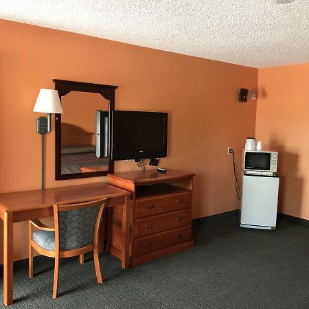 American Inn Cleburne Kültér fotó