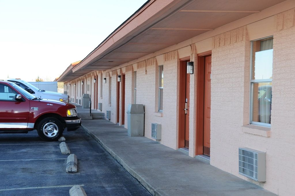 American Inn Cleburne Kültér fotó
