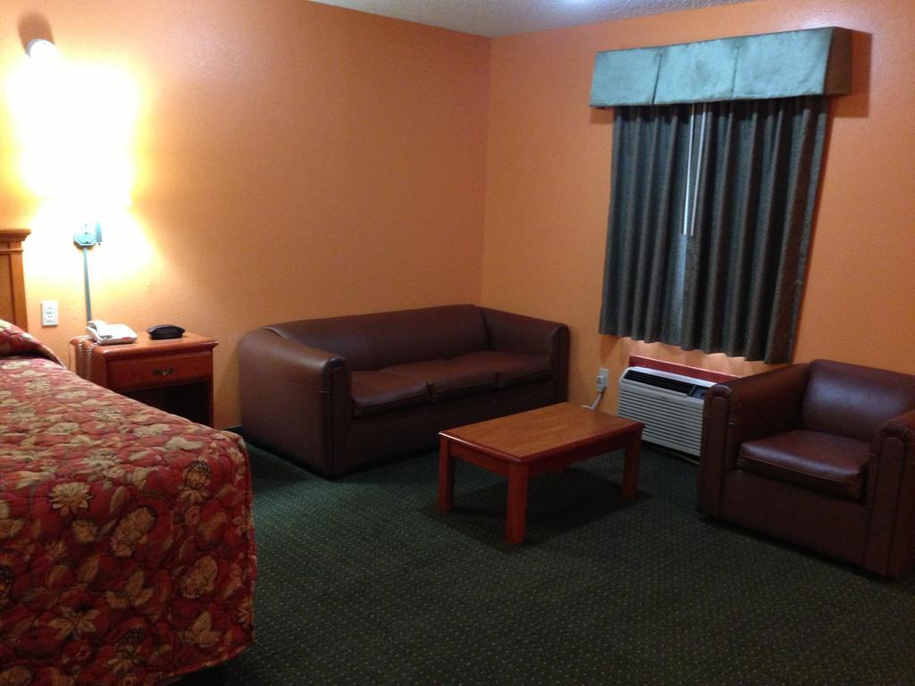 American Inn Cleburne Kültér fotó